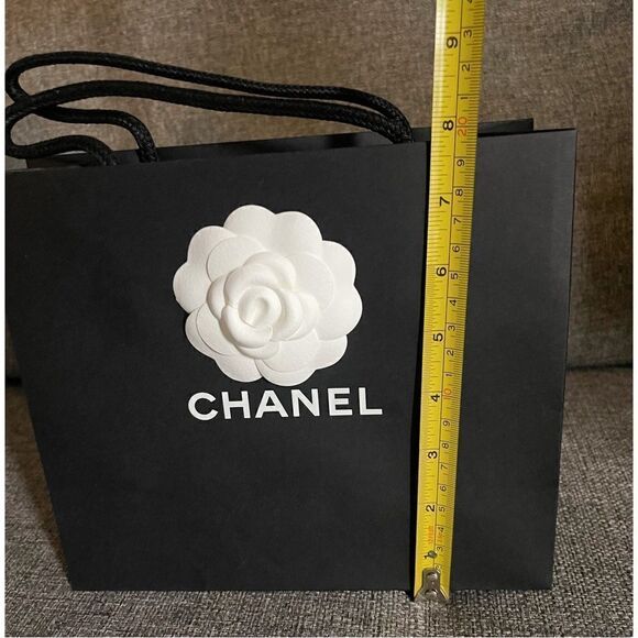 Chanel shopping bag - Picture 5 of 6